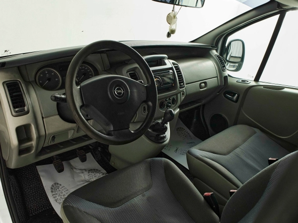 Opel Vivaro, A Рестайлинг фото №7
