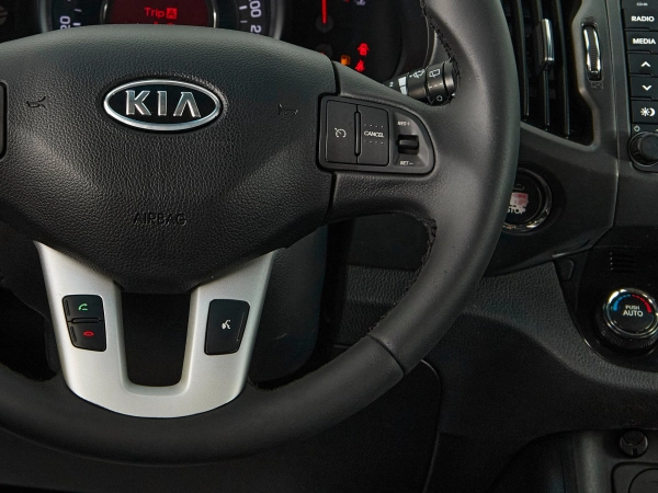Kia Sportage, III фото №12