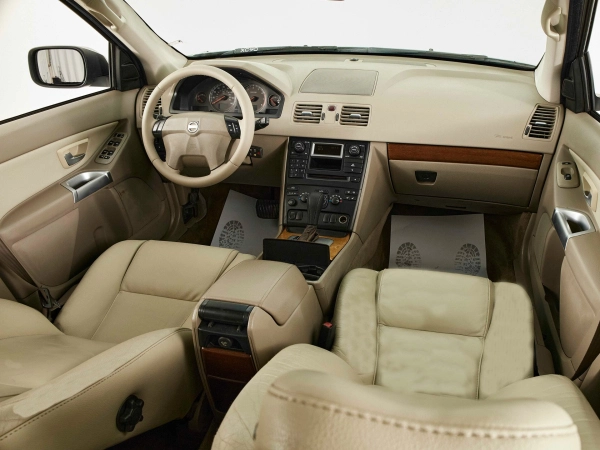 Volvo XC90, I фото №9