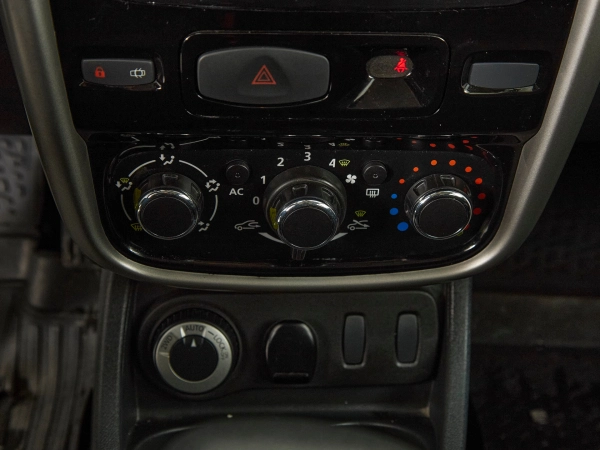 Renault Duster, I фото №15