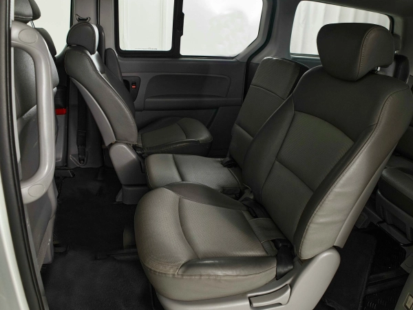 Hyundai Grand Starex, I фото №18