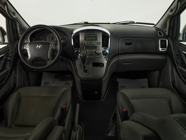 Hyundai Grand Starex, I фото №8