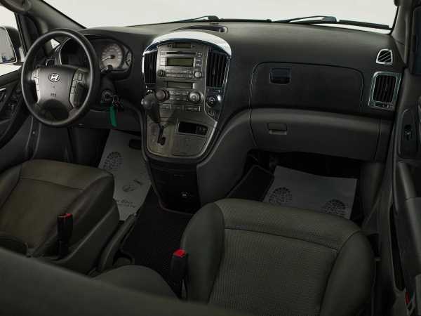 Hyundai Grand Starex, I фото №9