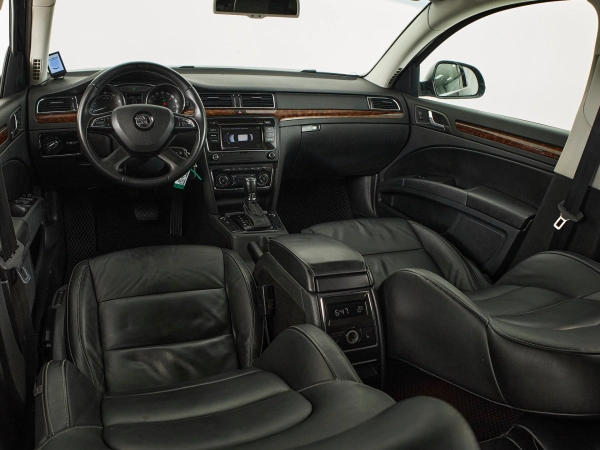 Skoda Superb, II Рестайлинг фото №7