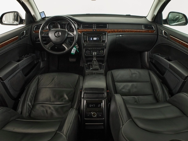 Skoda Superb, II Рестайлинг фото №8