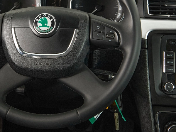 Skoda Superb, II фото №12