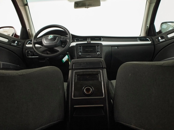 Skoda Superb, II фото №23