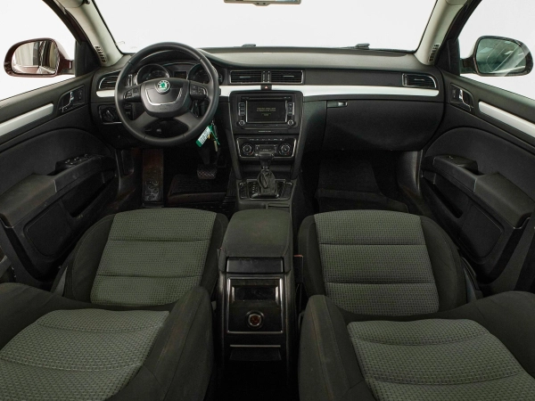Skoda Superb, II фото №8