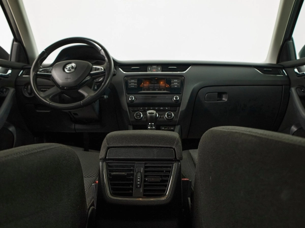 Skoda Octavia, III (A7) фото №18