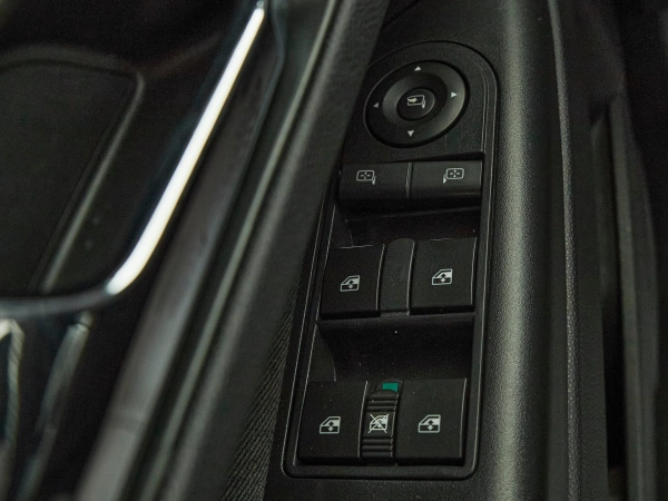 Opel Zafira, B Рестайлинг фото №14