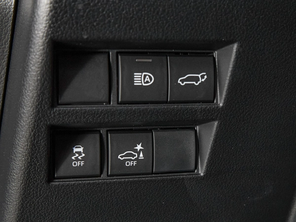 Toyota Land Cruiser, 300 Series фото №19