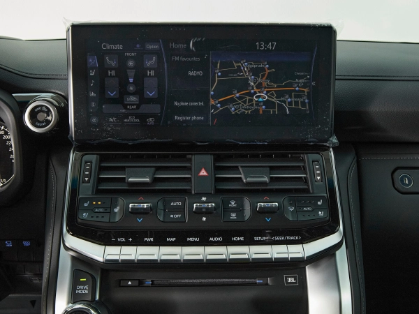Toyota Land Cruiser, 300 Series фото №23