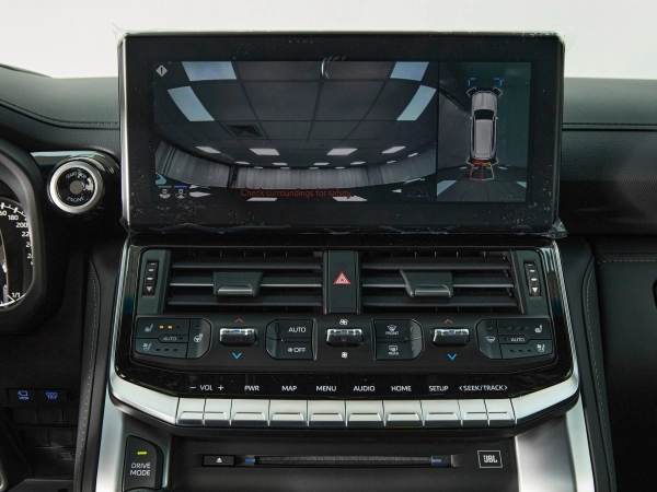 Toyota Land Cruiser, 300 Series фото №24