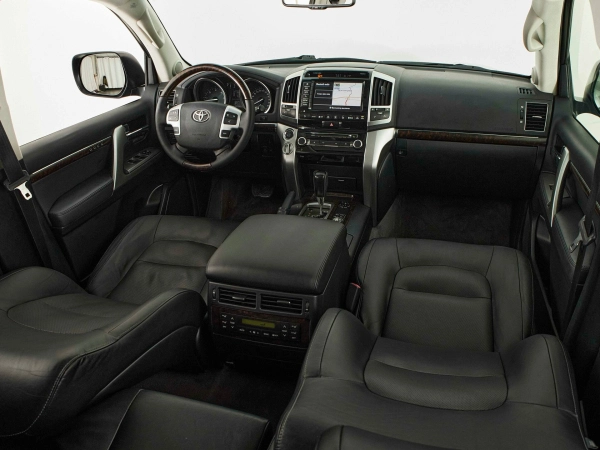 Toyota Land Cruiser, 200 Series Рестайлинг 1 фото №10