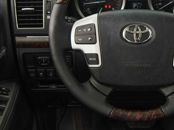Toyota Land Cruiser, 200 Series Рестайлинг 1 фото №12