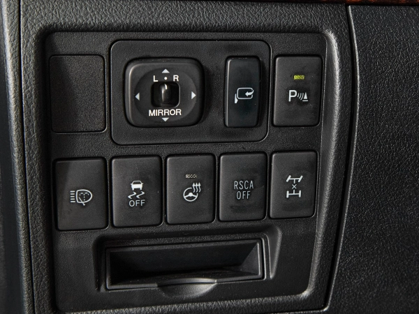 Toyota Land Cruiser, 200 Series Рестайлинг 1 фото №22