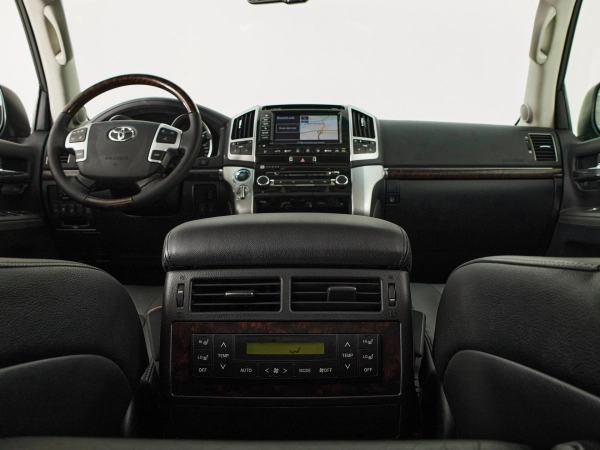 Toyota Land Cruiser, 200 Series Рестайлинг 1 фото №36