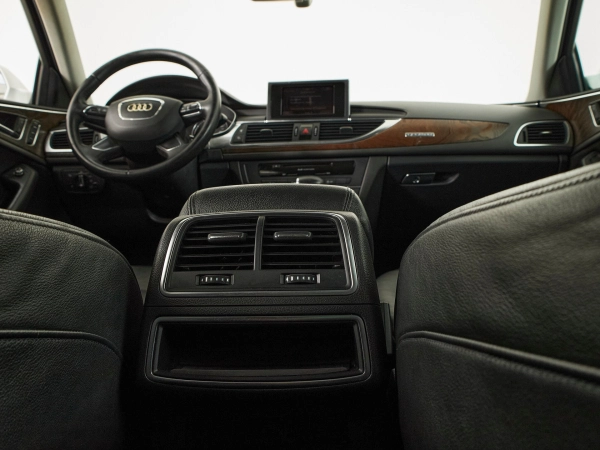 Audi A6, IV (C7) фото №24