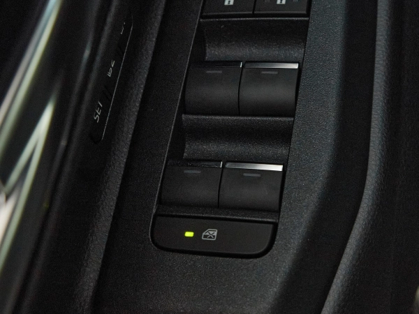 Toyota Land Cruiser Prado, 250 Series фото №14