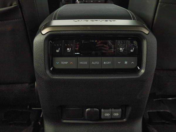 Toyota Land Cruiser Prado, 250 Series фото №32
