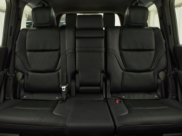 Toyota Land Cruiser, 300 Series фото №33