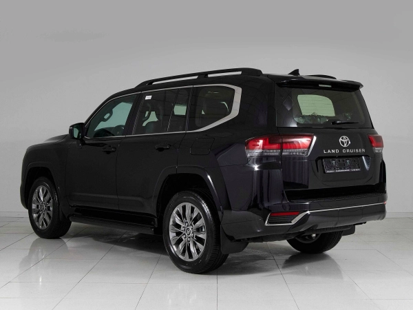 Toyota Land Cruiser, 300 Series фото №4