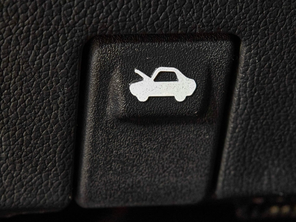 Kia Rio, III фото №16