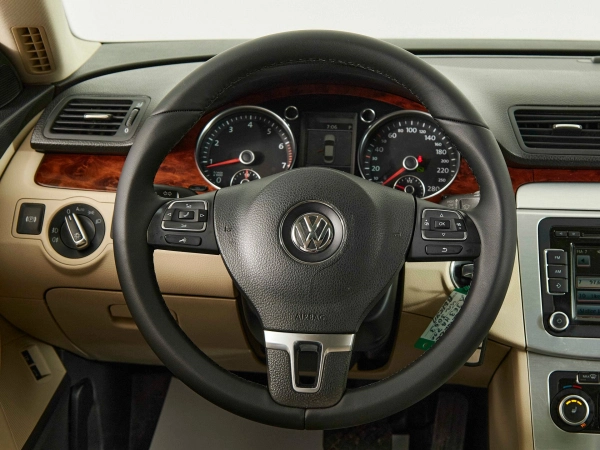 Volkswagen Passat CC, I фото №11