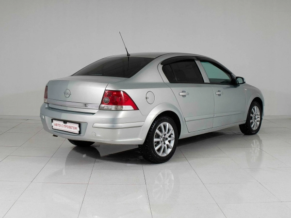 Opel Astra, H Рестайлинг фото №6