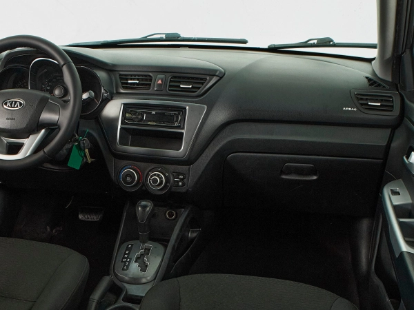 Kia Rio, III фото №9