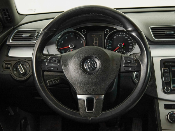 Volkswagen Passat CC, I Рестайлинг фото №10
