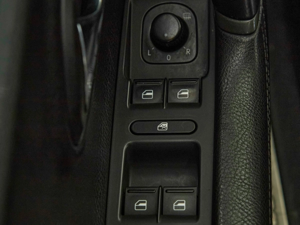 Volkswagen Passat CC, I Рестайлинг фото №14