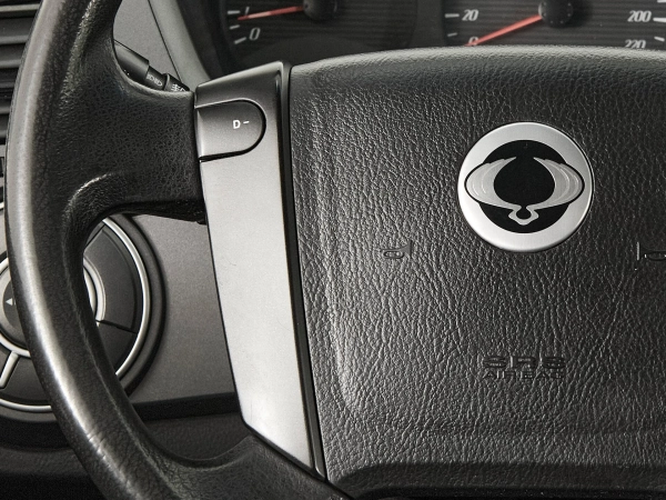 SsangYong Kyron, I Рестайлинг фото №11