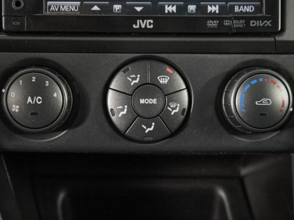 SsangYong Kyron, I Рестайлинг фото №19