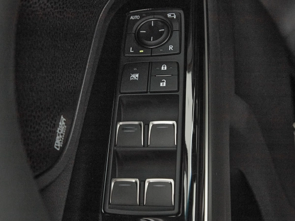 Lexus LX, IV фото №13