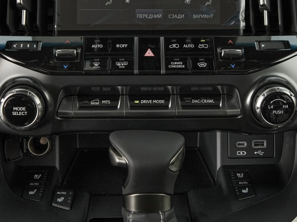 Lexus LX, IV фото №20