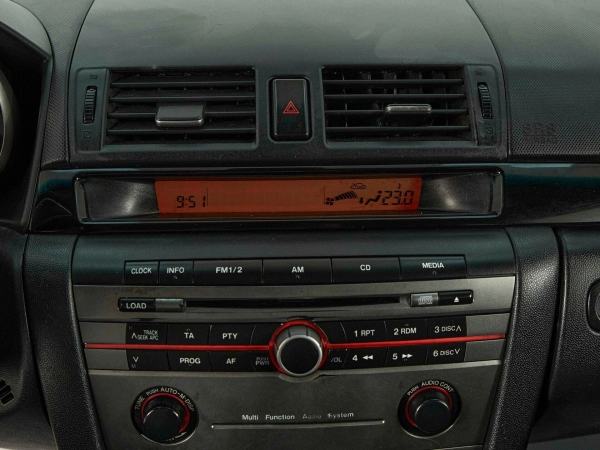Mazda 3, I (BK) Рестайлинг фото №13