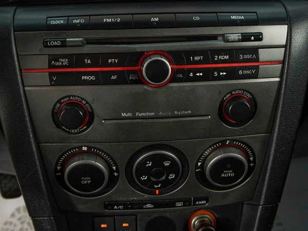 Mazda 3, I (BK) Рестайлинг фото №14