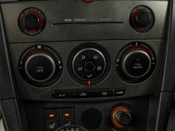 Mazda 3, I (BK) Рестайлинг фото №15