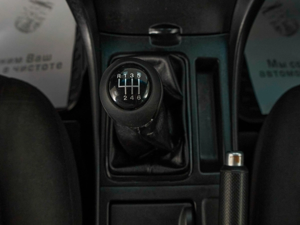 Mazda 3, I (BK) Рестайлинг фото №17