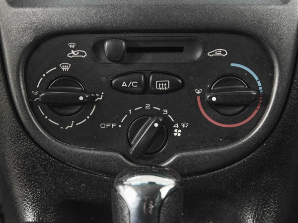 Peugeot 206, I фото №17