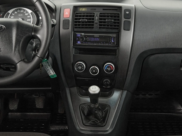 Hyundai Tucson, I фото №13