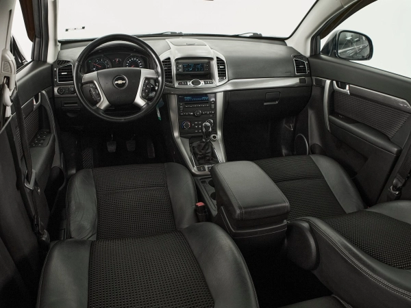 Chevrolet Captiva, I Рестайлинг фото №7