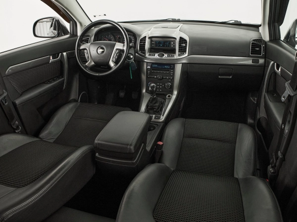 Chevrolet Captiva, I Рестайлинг фото №9