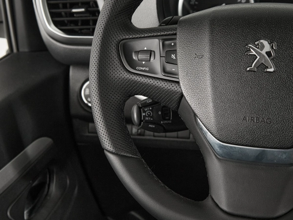 Peugeot Traveller, I фото №12
