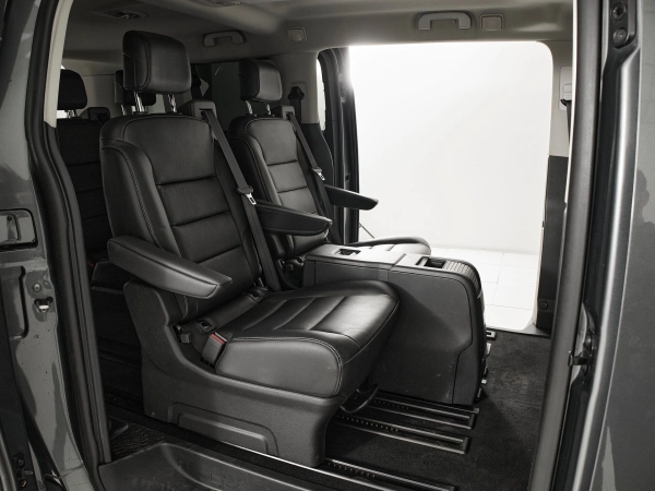 Peugeot Traveller, I фото №26