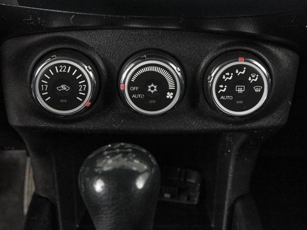 Mitsubishi Outlander, II Рестайлинг фото №17