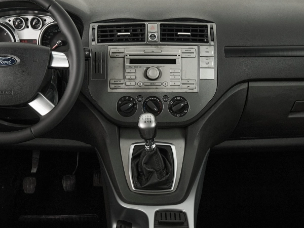 Ford Kuga, I фото №13