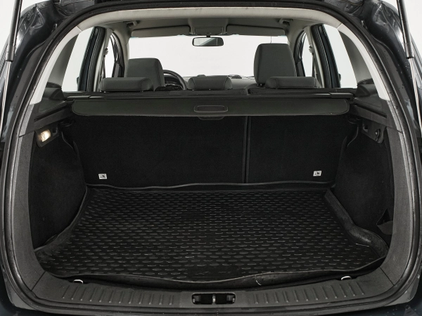 Ford Kuga, I фото №16