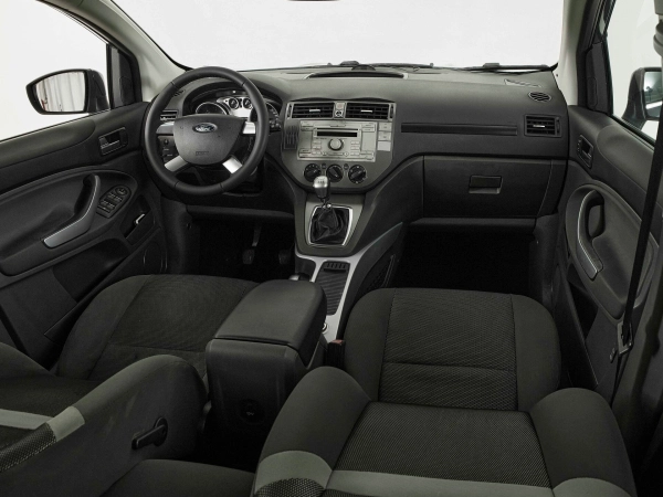 Ford Kuga, I фото №9